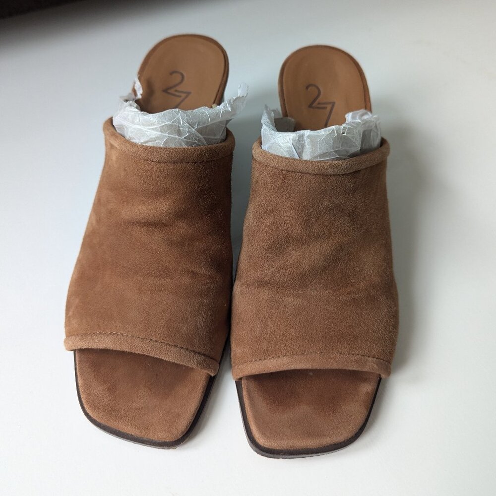 Naturalizer 27 Edit brown suede brown block heel Myles size 6